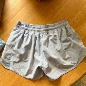 Lululemon Hotty Hot shorts Size 6 light blue